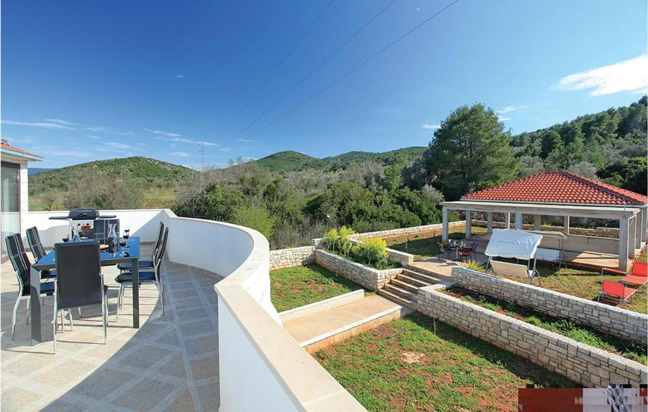 Four-Bedroom Holiday home Vela Luka 03 Bagian luar foto