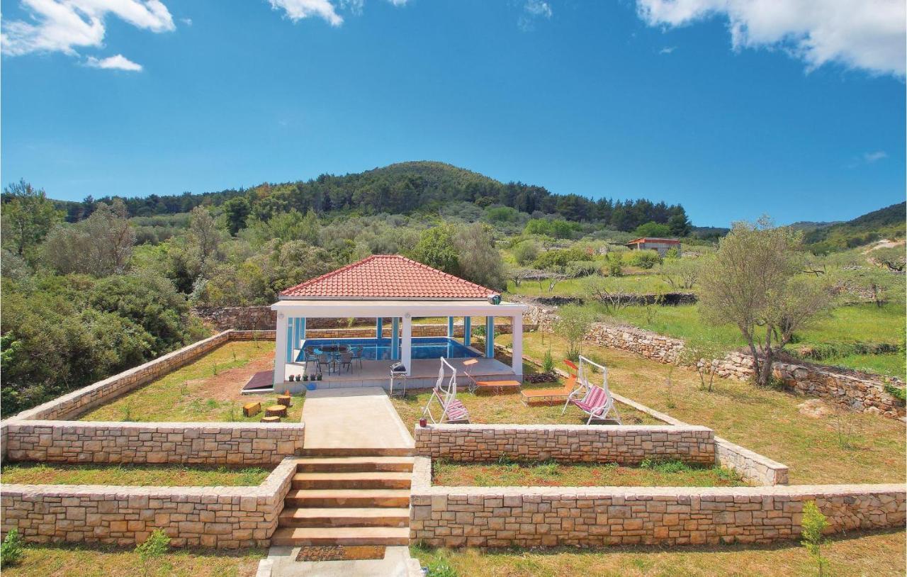 Four-Bedroom Holiday home Vela Luka 03 Bagian luar foto