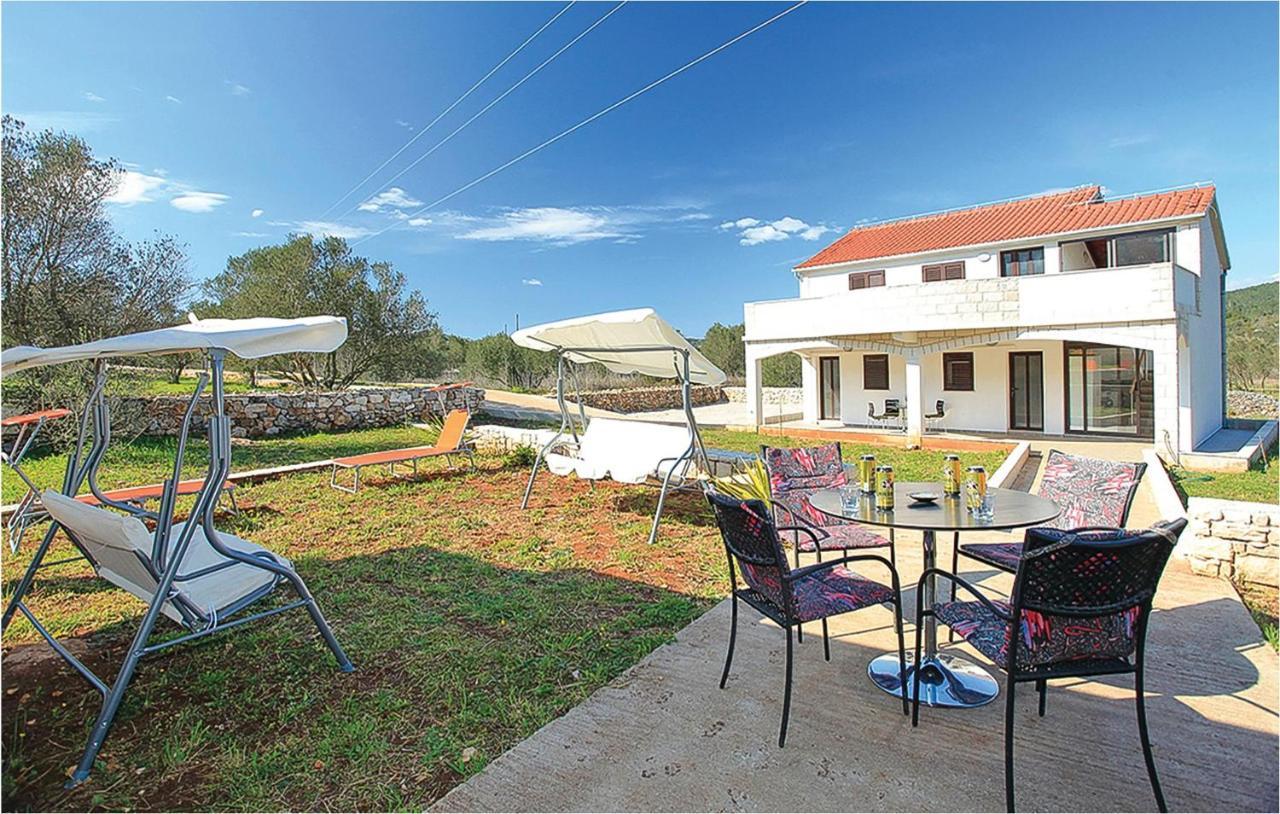 Four-Bedroom Holiday home Vela Luka 03 Bagian luar foto